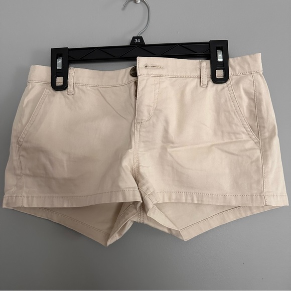 Light Khaki Express Shorts - Picture 1 of 5